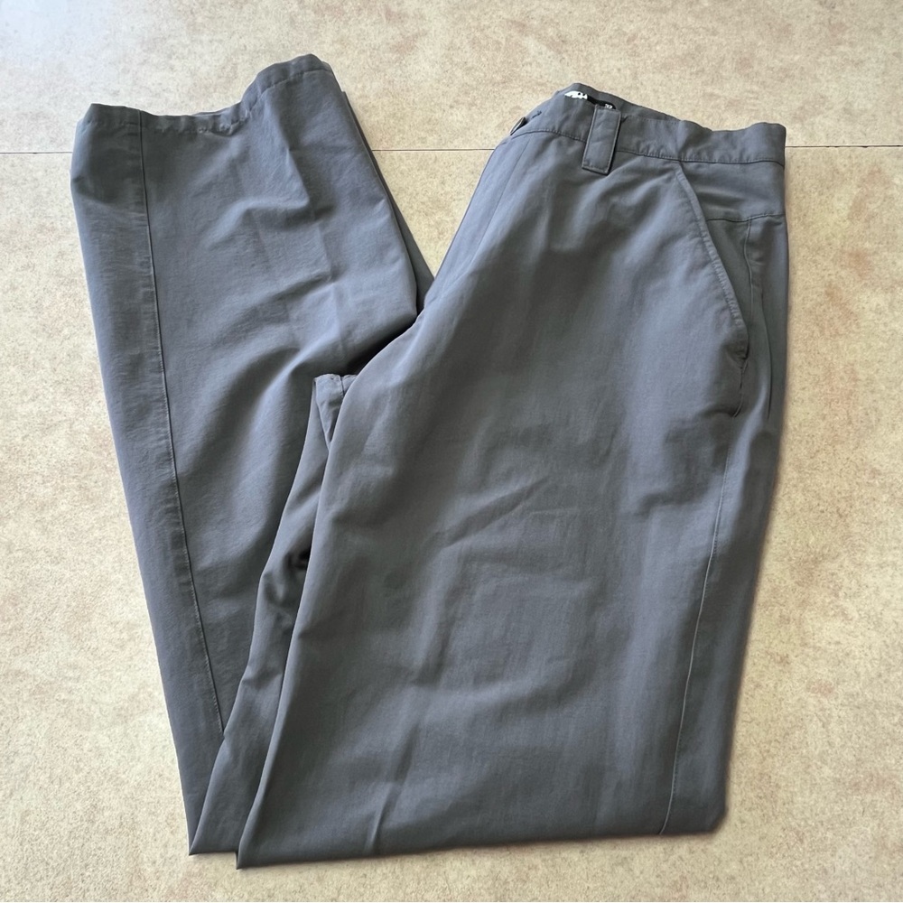 Oakley Men's Grey Lightweight Golf Hiking Casual Pants